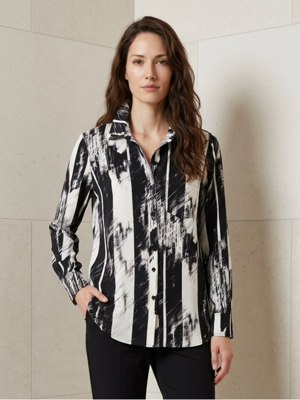 Lysse Black & White Abstract Brushstroke Stripe Blouse - Size M - Pre Loved